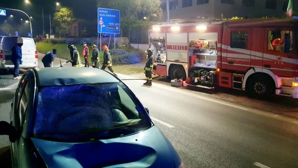 la vettura ferma dopo l’impatto mortale (foto Migliorini)