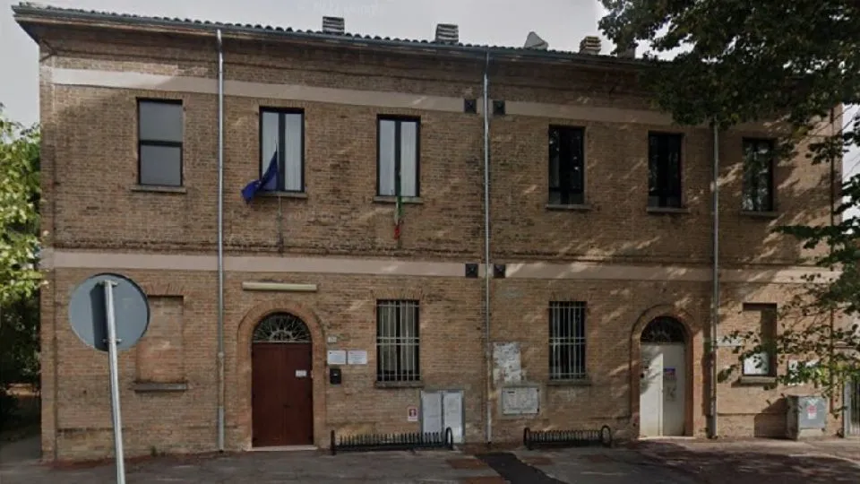 la scuola di Corpolò (Google Maps)