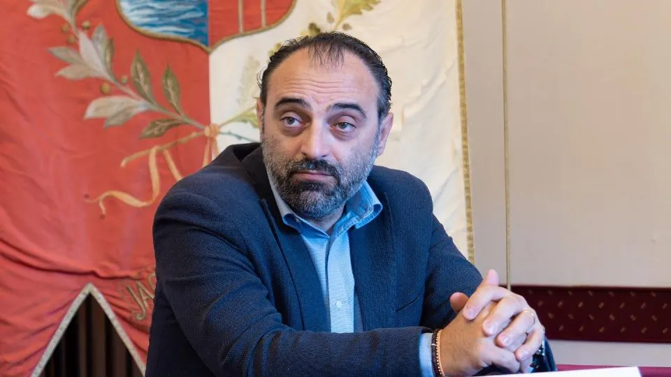 l’assessore Juri Magrini