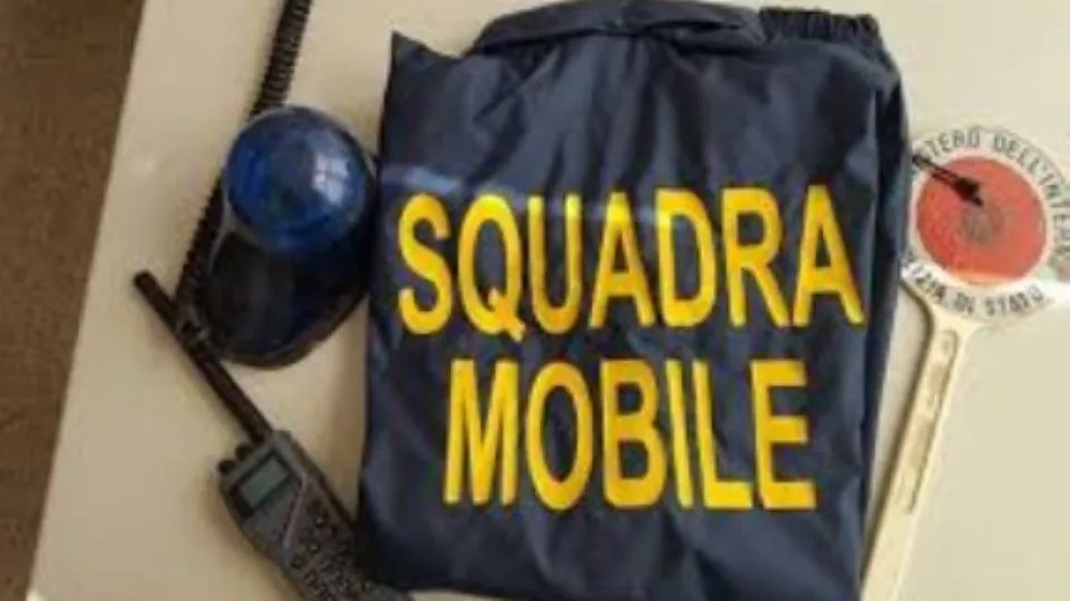 Squadra Mobile
