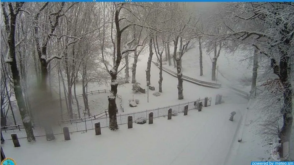 Il Santuario Beata Vergine del Faggio (@eremomontecarpegna.it). Foto della prima settimana di dicembre