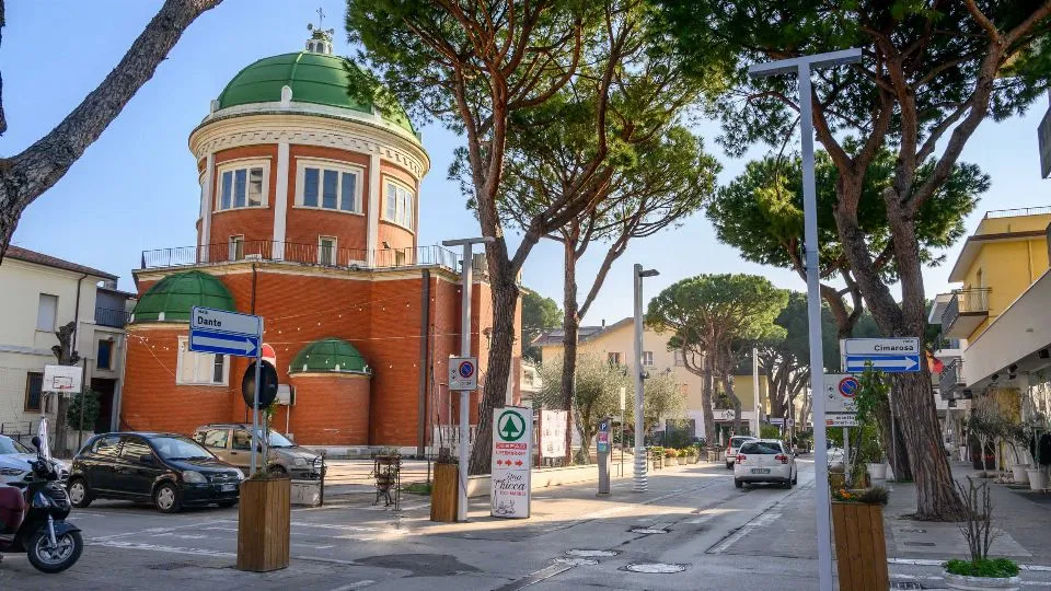 i nuovi pali dell’illuminazione