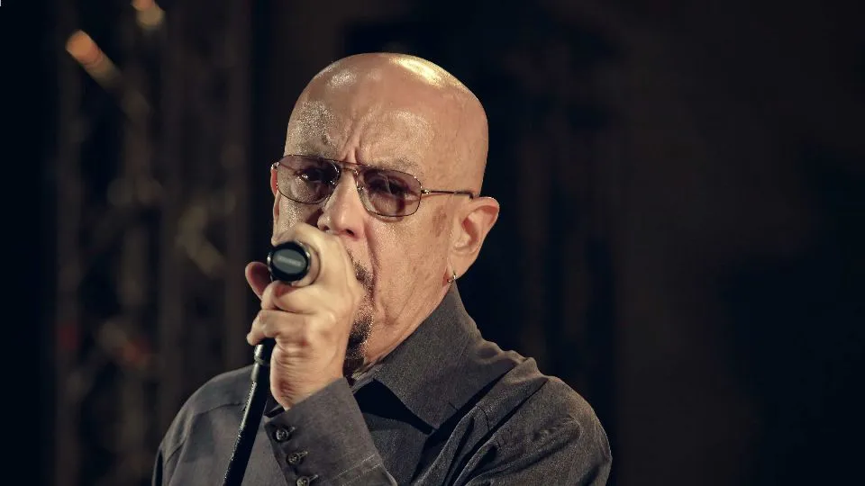 Enrico Ruggeri (foto Antonello Manocchio)