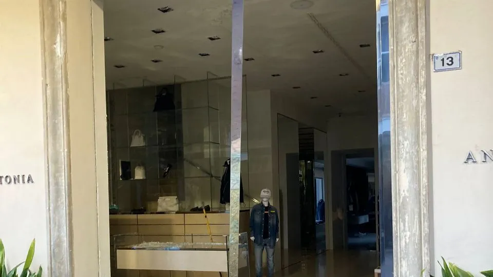 la spaccata alla Boutique Antonia
