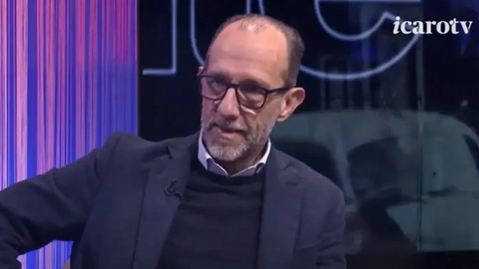 Riccardo Gallini negli studi di Icaro TV
