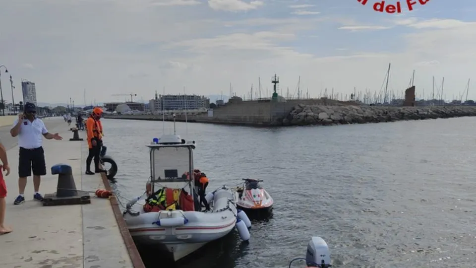 l’imbarcazione recuperata
