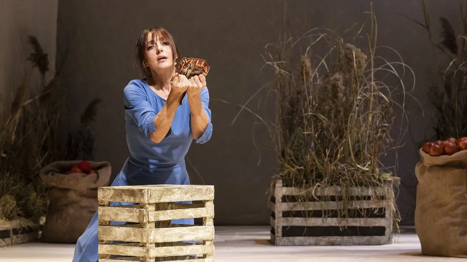 Ambra Angiolini sul palco