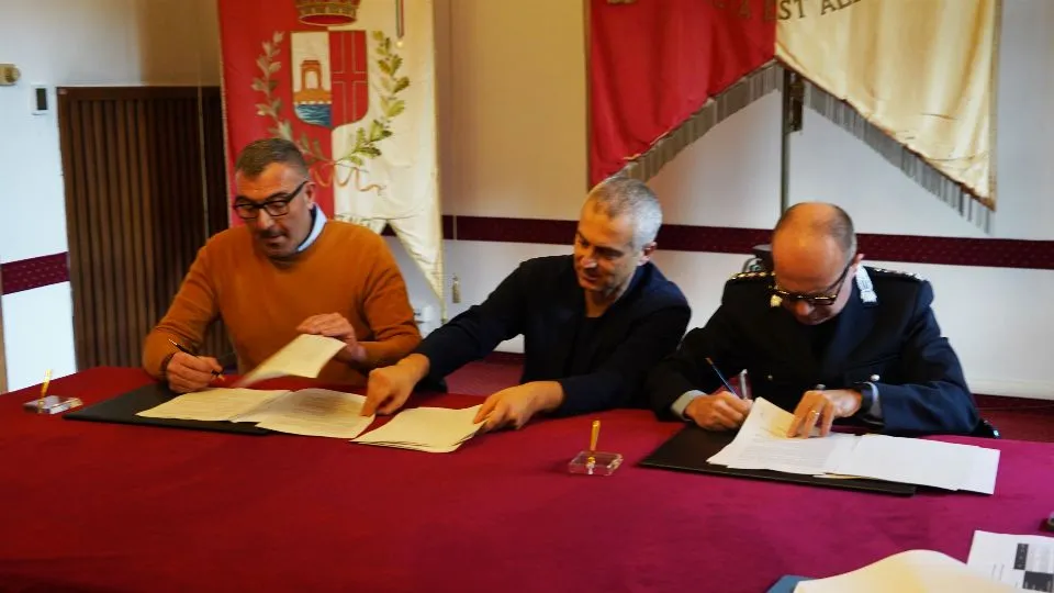la firma del protocollo
