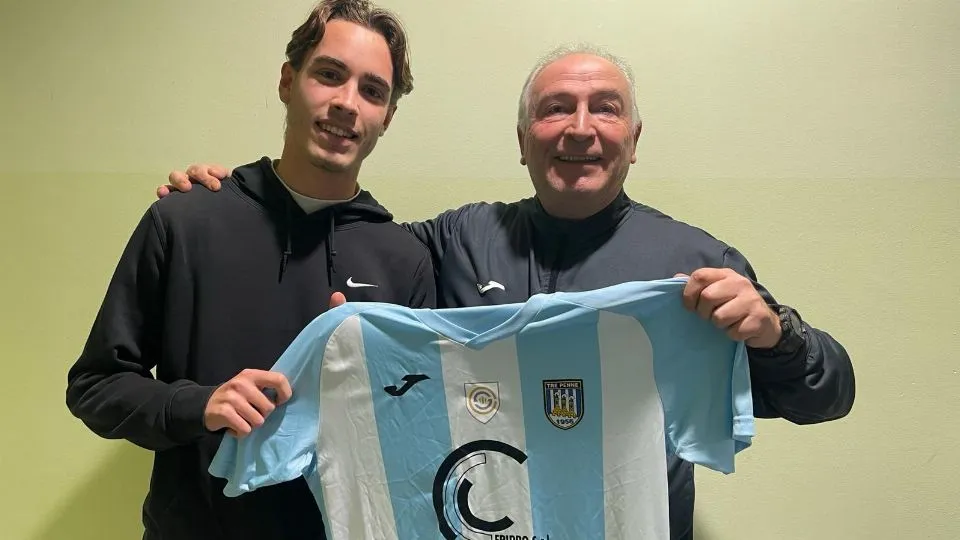 Samuele Magrotti insieme al presidente del Tre Penne, Fabrizio Selva
