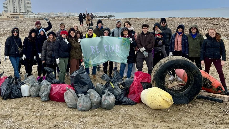 foto di gruppo sulla spiaggia di Cattolica