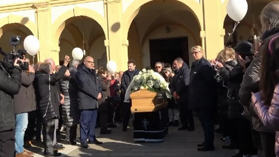 l’uscita della salma
