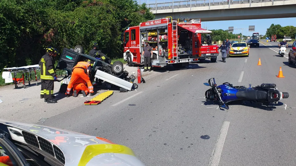 @Adriapress. Incidente sulla via Emilia