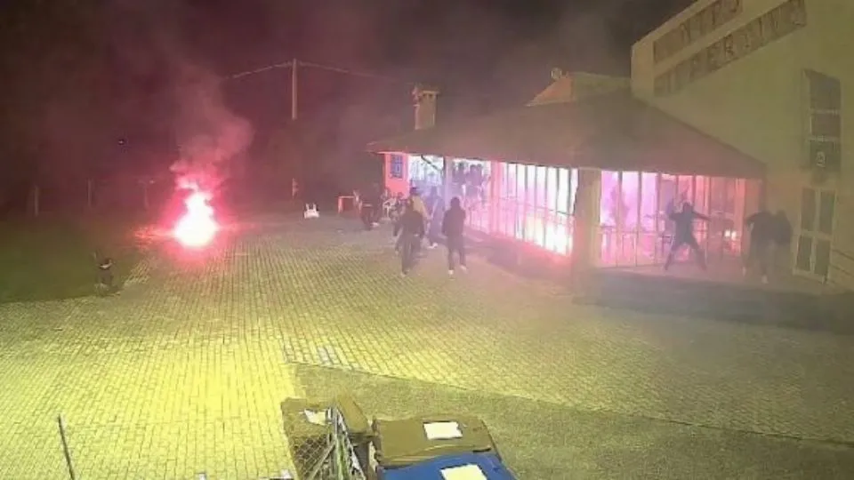 il raid al circolo tifosi
