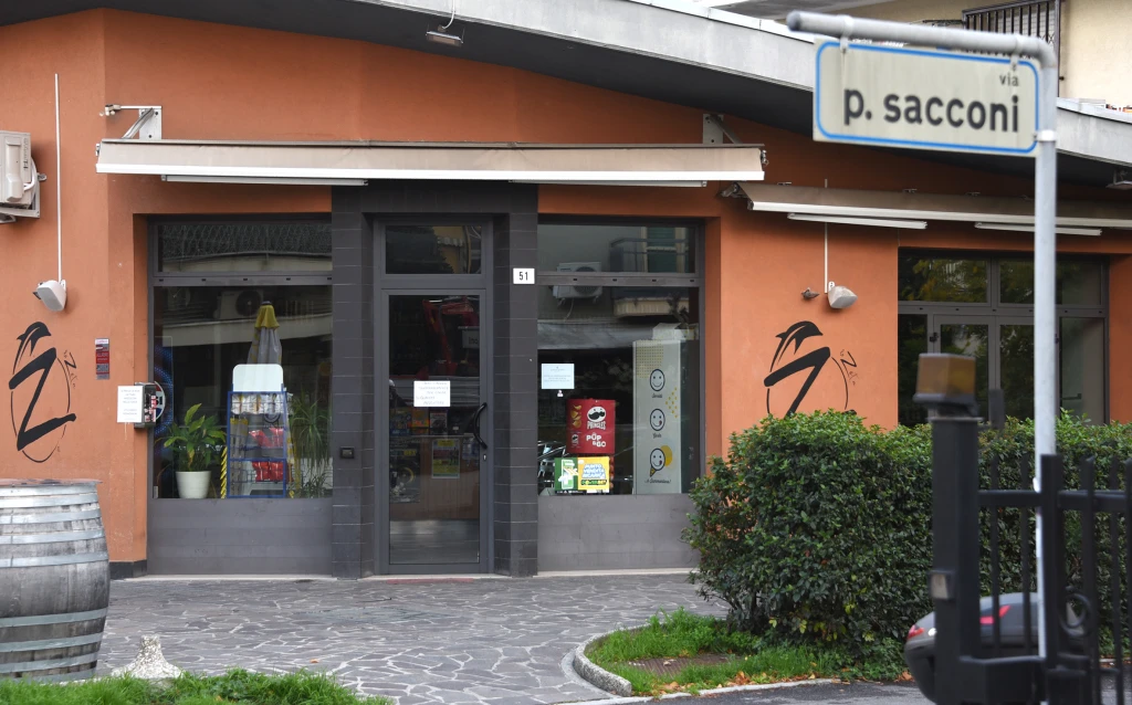 il Bar Zeta, chiuso dal Questore per 15 giorni