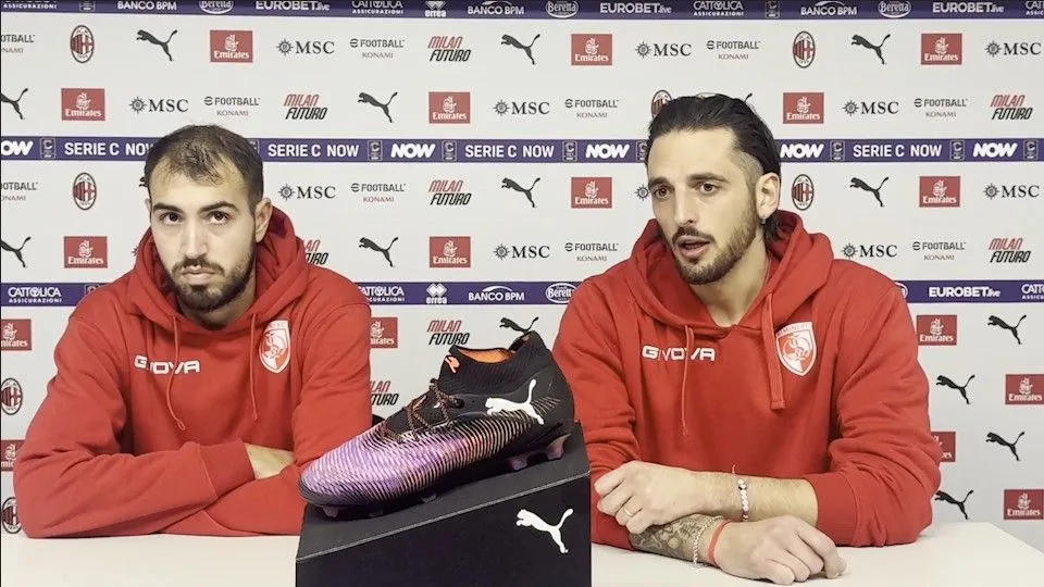 I giocatori biancorossi Gabriele Bellodi e Simone Colombi in sala stampa