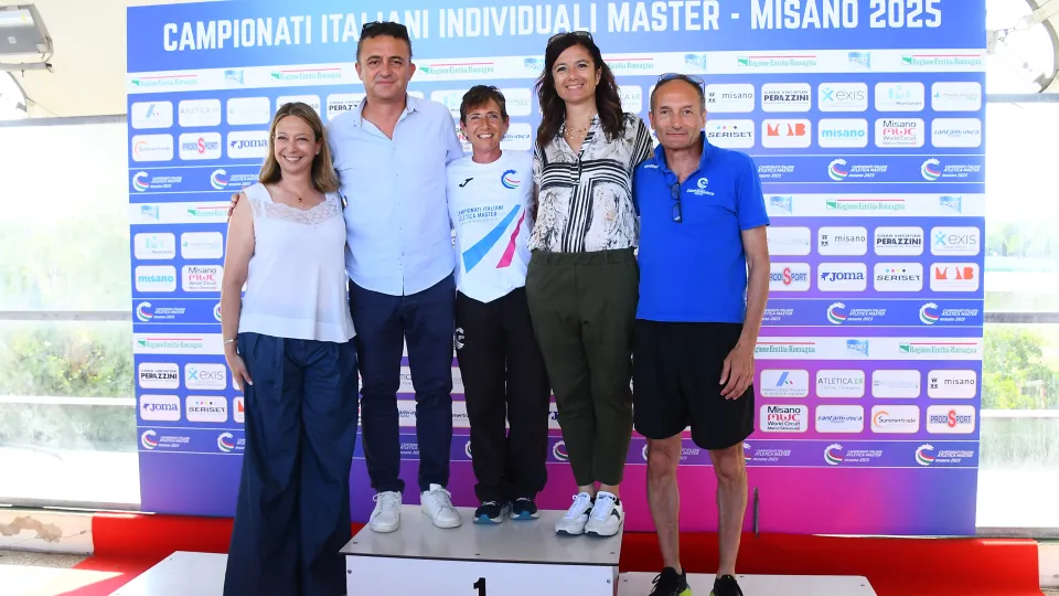 Da sinistra Alessandra Palombo, Fabrizio Piccioni, Licia Pari, Roberta Frisoni e Franco Zamagni