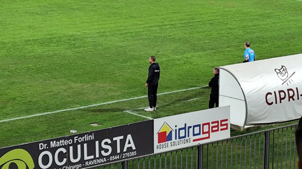 D'Alesio in panchina al