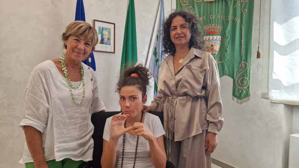 Daniela Angelini, Elena e Emanuela Defranceschi