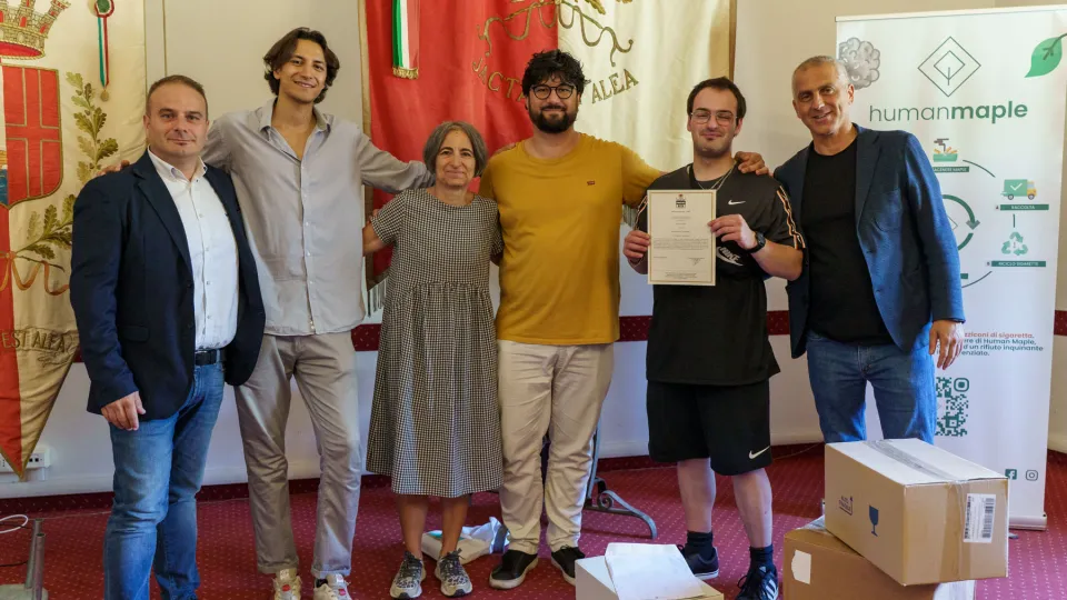 Daniele Benzi con l'amministrazione
