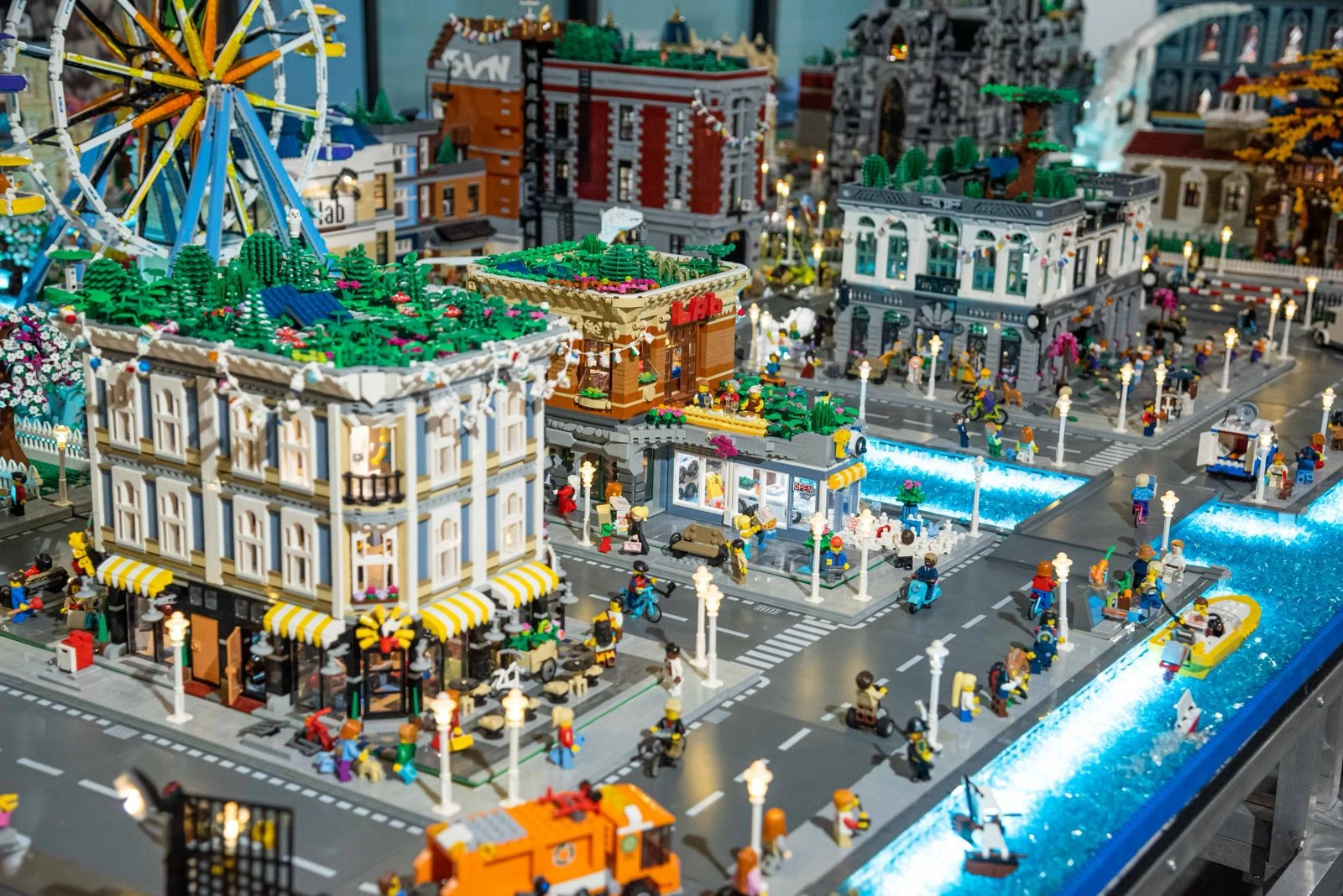 Eco City LAB, una città sostenibile di mattoncini Lego