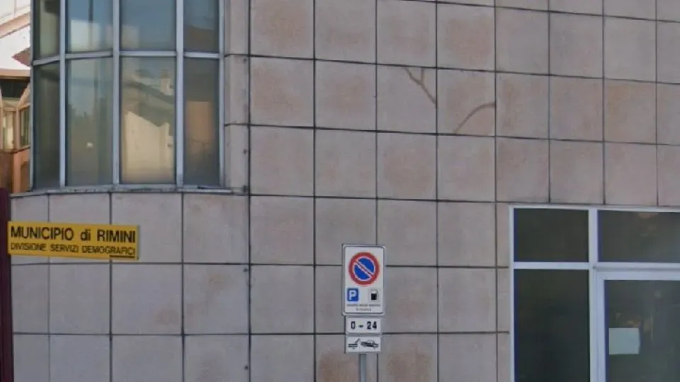 gli uffici dell’anagrafe
