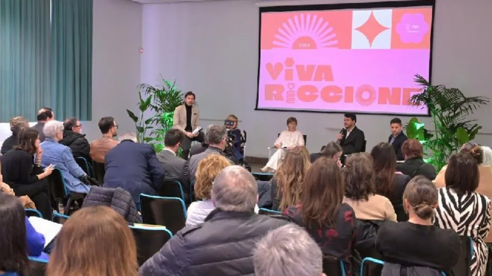 la presentazione degli eventi