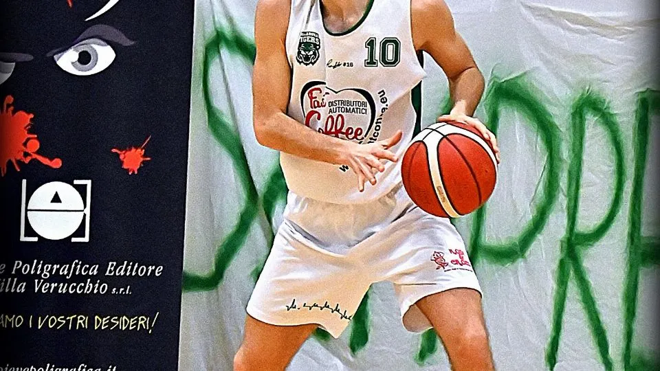 La guardia Andrea Tamburini (Foto Alfio Sgroi)