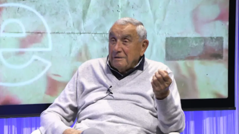 Giovanni Ortolani in studio