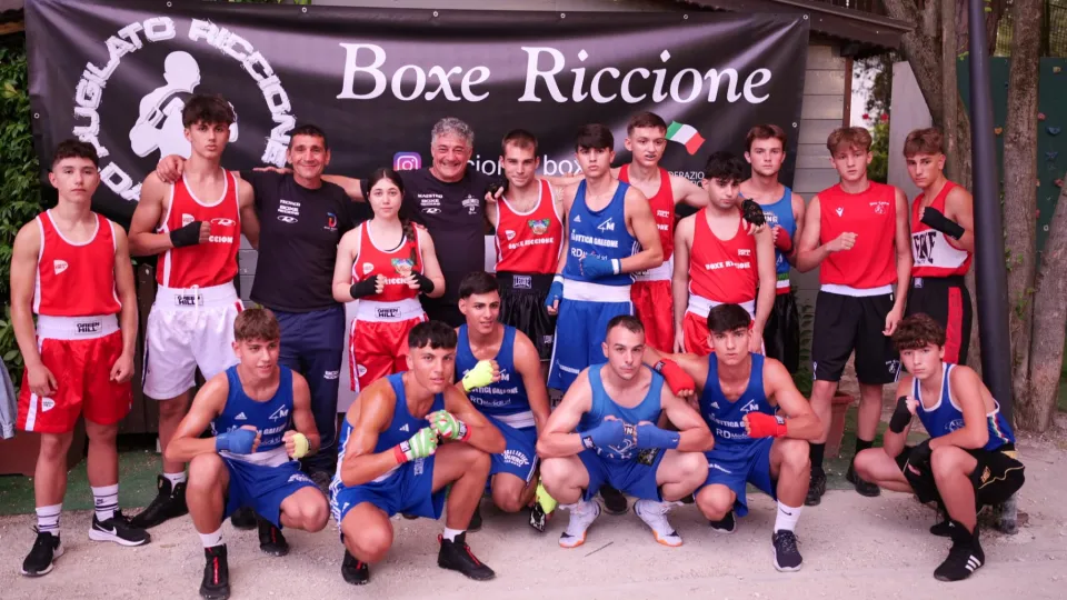 Gli atleti alla “Boxe sotto le stelle di Riccione”