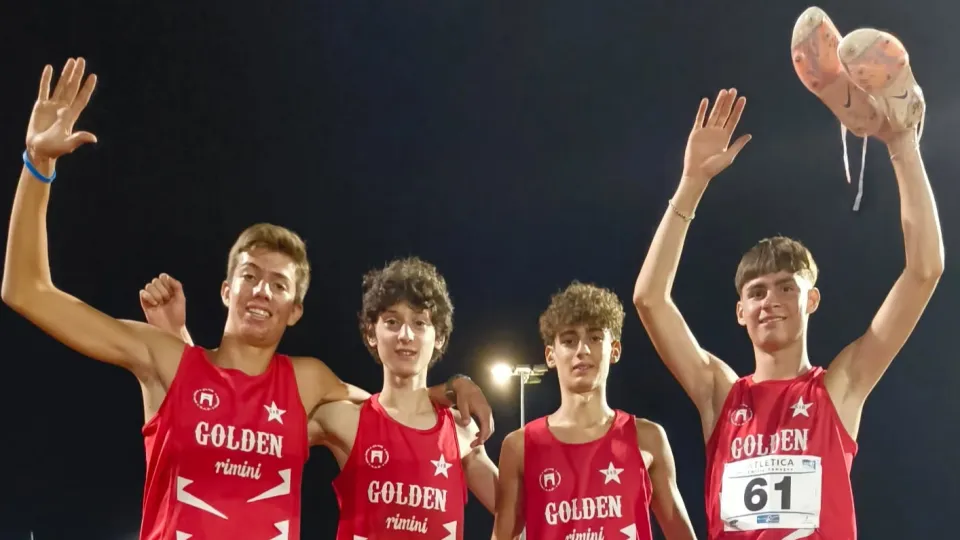 Gli atleti del Golden Club Rimini della staffetta
