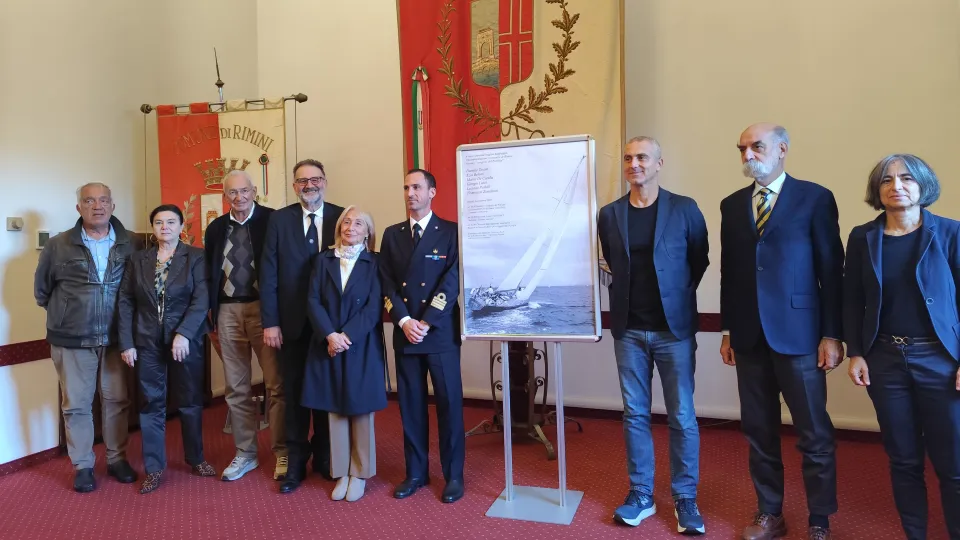 gli organizzatori insieme al sindaco Sadegholvaad e all'assessora Montini
