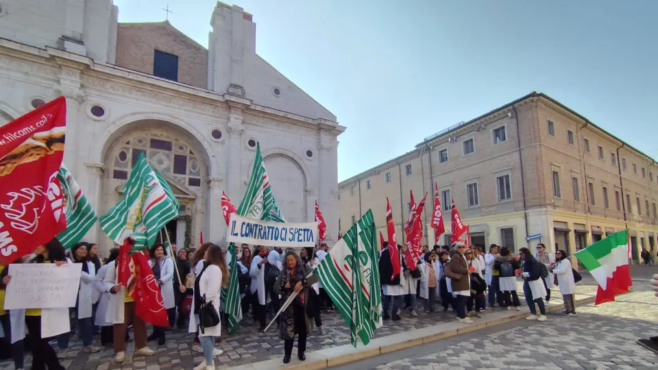 i farmacisti in protesta