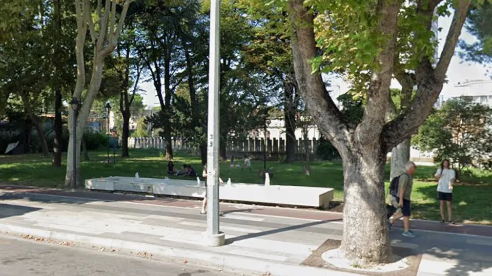 i giardini Silver Sirotti in zona stazione (foto google maps)