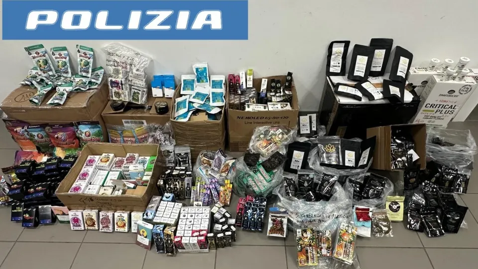i prodotti alla canapa sequestrati dalla Polizia