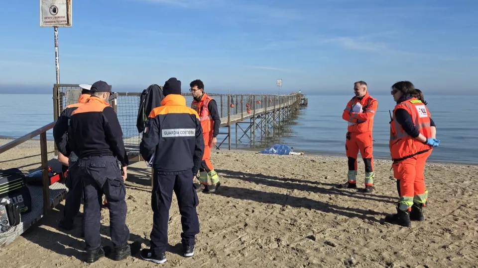 i soccorsi (Adriapress)