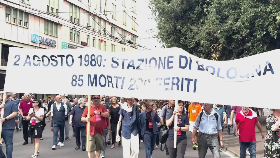 il corteo del 2 agosto a Bologna