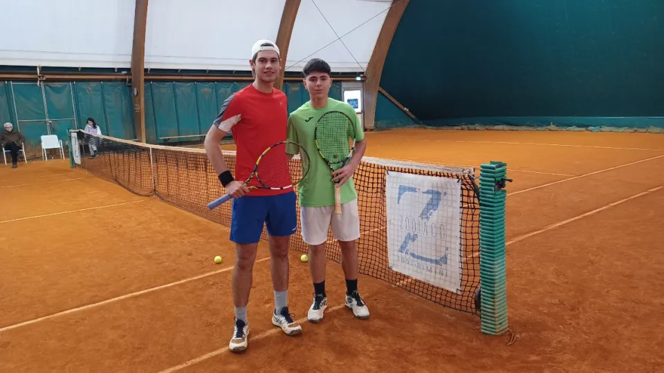 Il derby romagnolo al Tc Riccione, da sinistra Tommaso Filippi ed Enea Vinetti