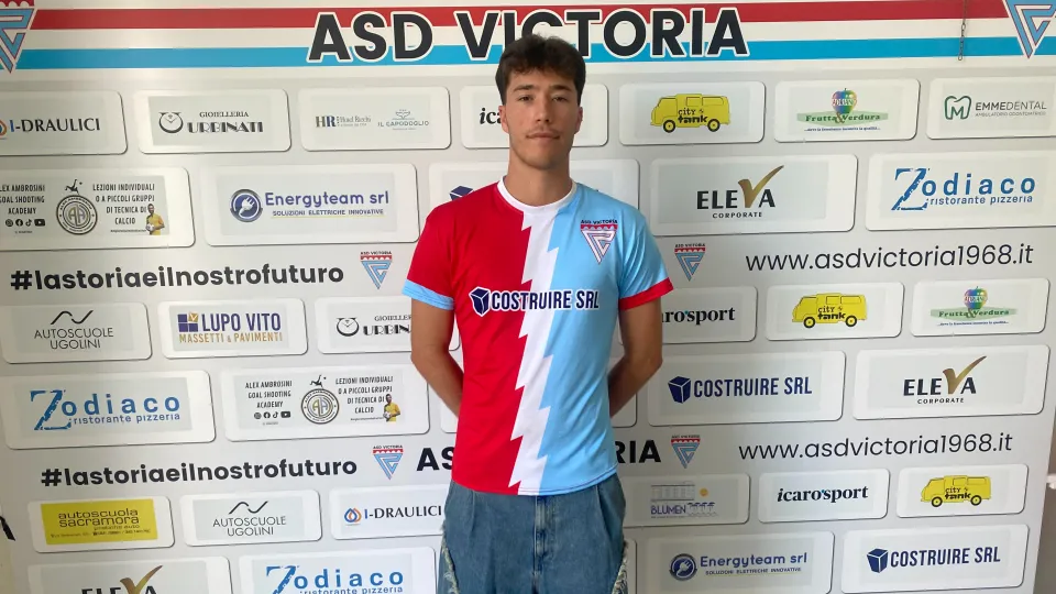 Il difensore del Victoria Filippo Sardagna