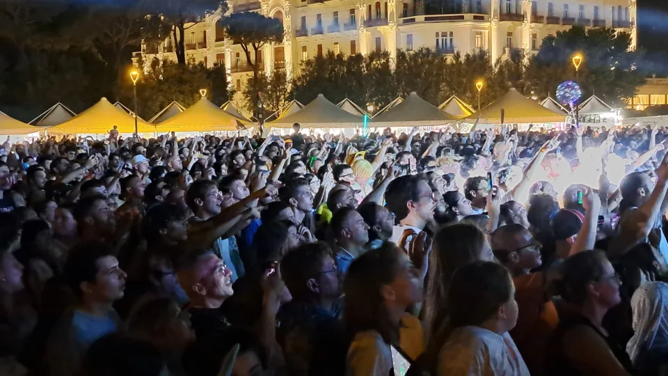 il pubblico al concerto di Giorgio Vanni e Max Longhi