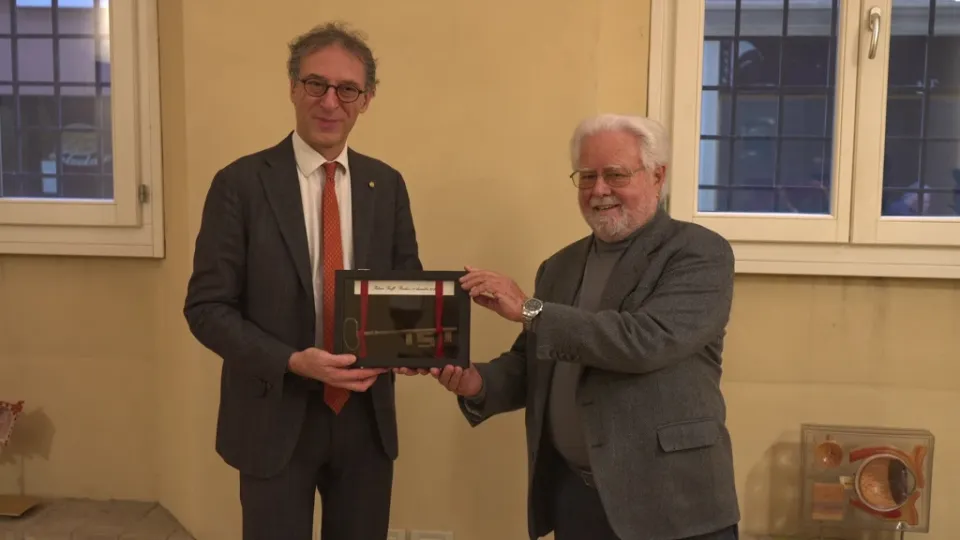 Il Rettore Molari insieme al signor Briolini