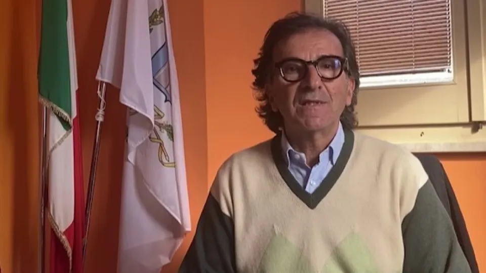 il sindaco Gianluca Ugolini (@newsrimini)