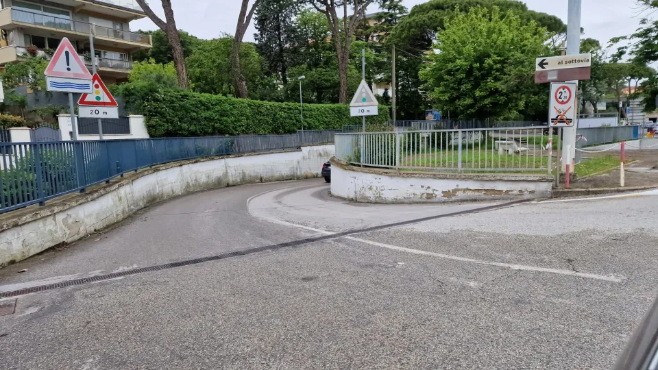 il sottopasso di viale Cesare Battisti