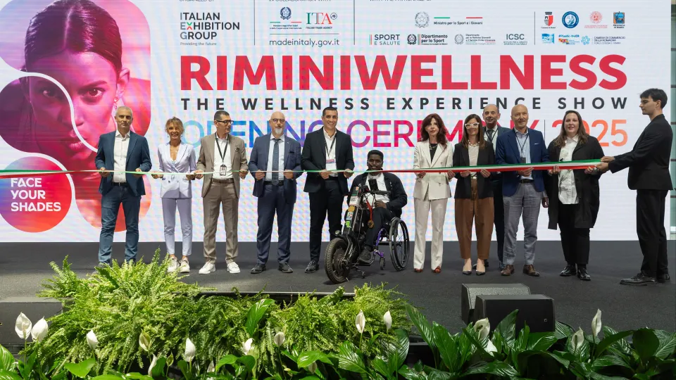 il taglio del nastro di RiminiWellness 2025