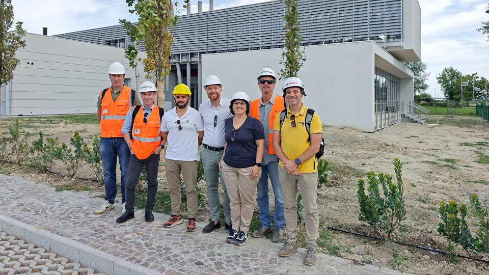 Il team di professionisti riminesi che hanno realizzato l'opera