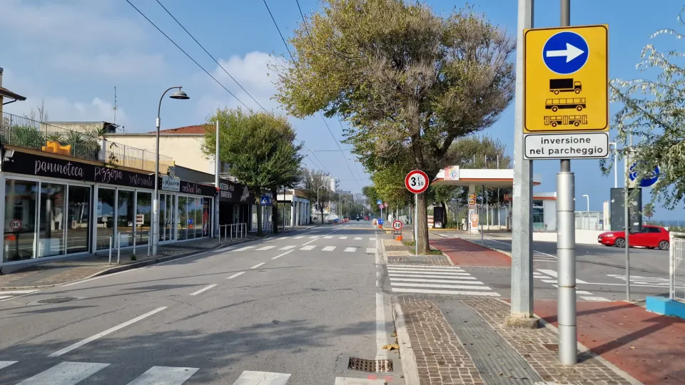 Il tratto interdetto ai mezzi pesanti compresi i bus