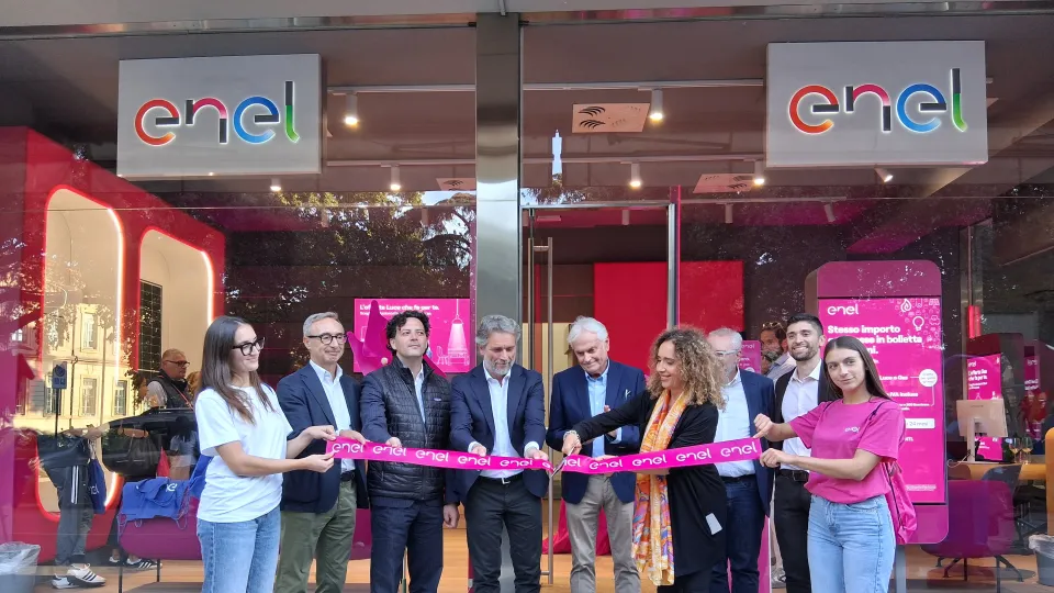Inaugurazione Negozio Enel Piazza Ferrari, 21