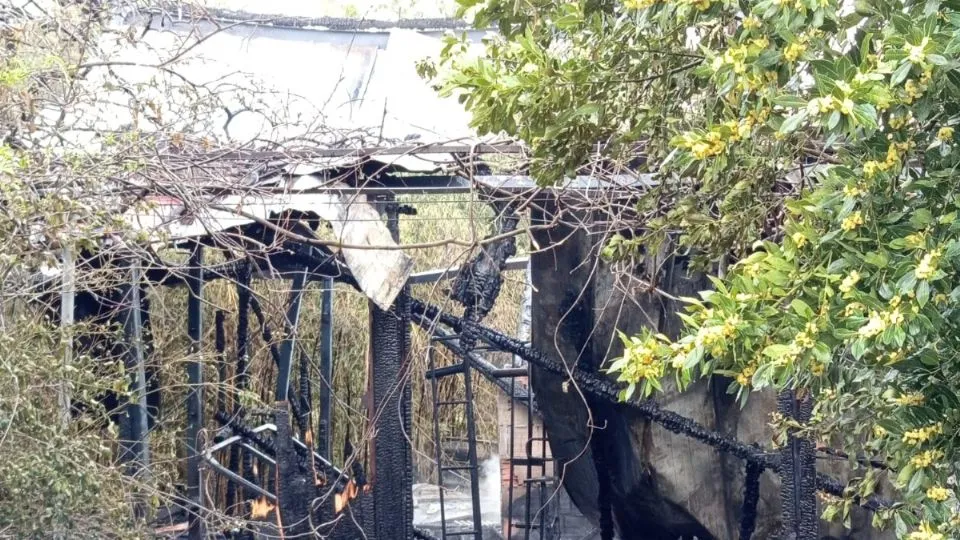 la struttura andata a fuoco
