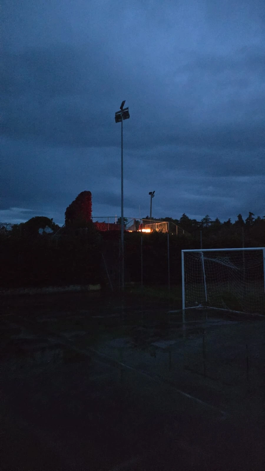 incendio alla piscina di Verucchio
