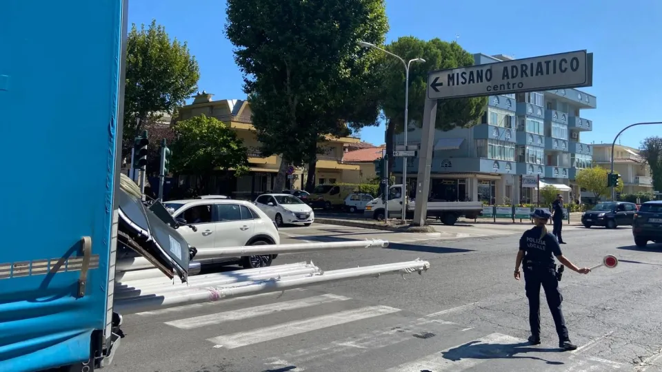 @Polizia Locale di Riccione