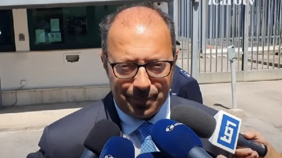 l’avvocato Riario Fabbri
